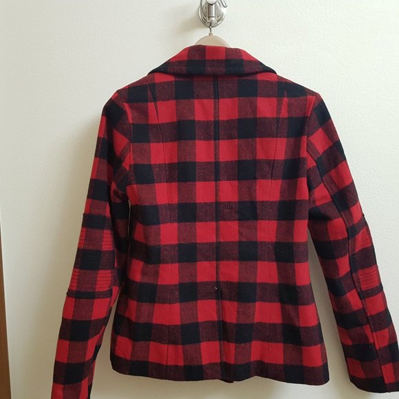 NWT AE Outfitters Red Plaid Jacket Size S - Picture 2 of 2
